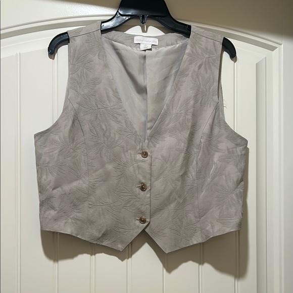House of Harlow 1960 Tops - House of Harlow Gray Embroidered Button-Up Vest